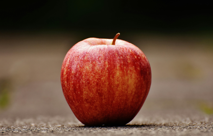 a single apple
